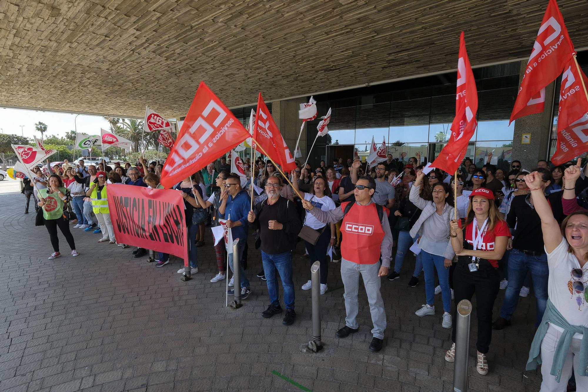 Huelga de funcionarios en la Ciudad de la Justicia de Las Palmas de Gran Canaria