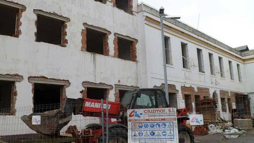 La escuela de idiomas de Mérida espera iniciar el próximo curso en la nueva sede