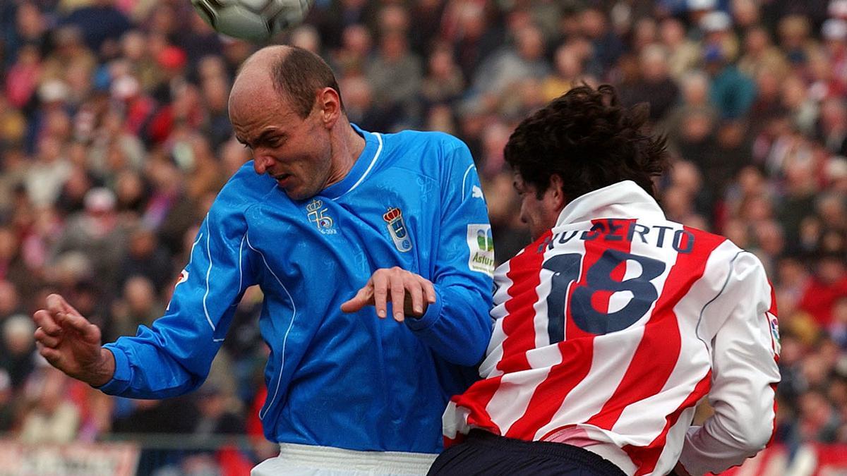 ENCUENTRO DE FUTBOL ATLETICO DE MADRID- REAL OVIEDO EN EL VICENTE CALDERON. 0-0. ONOPKO.