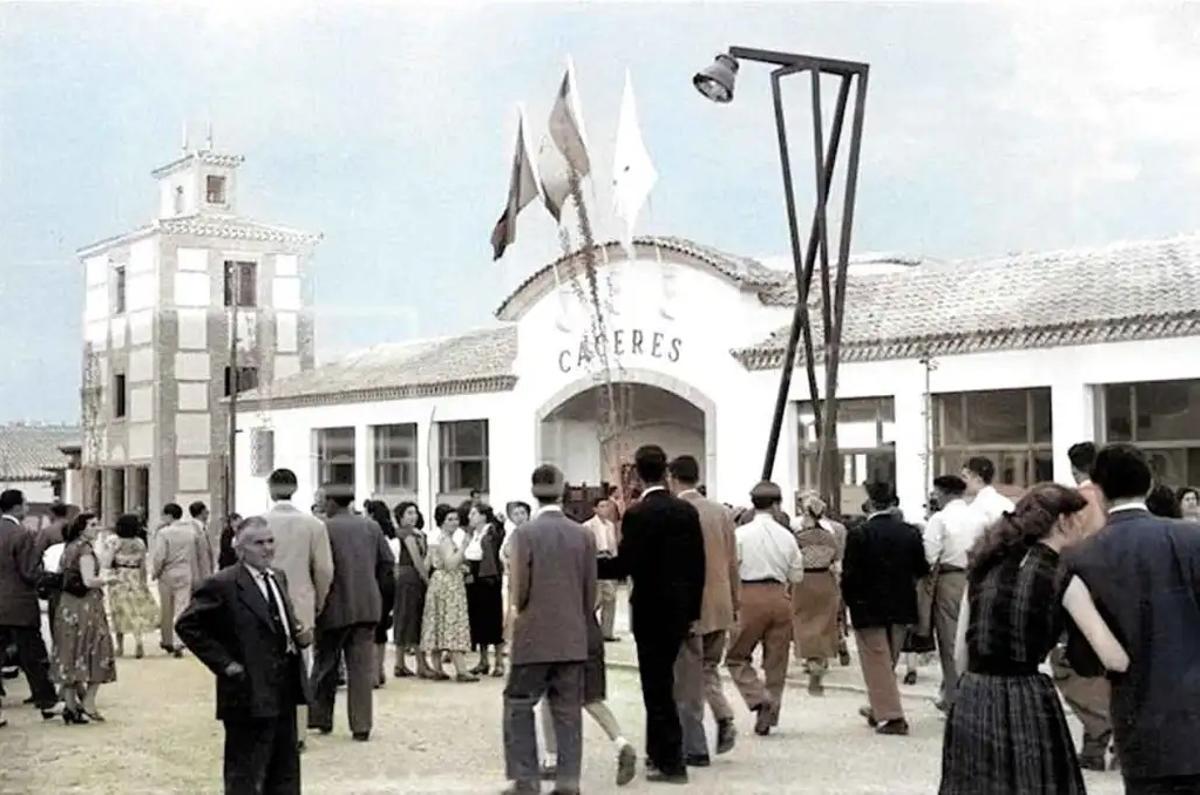 Pabellón de Cáceres en 1953.
