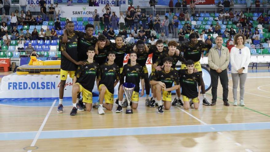 El Cajasiete Canarias se proclama campeón tras una apretada final ante el Betis