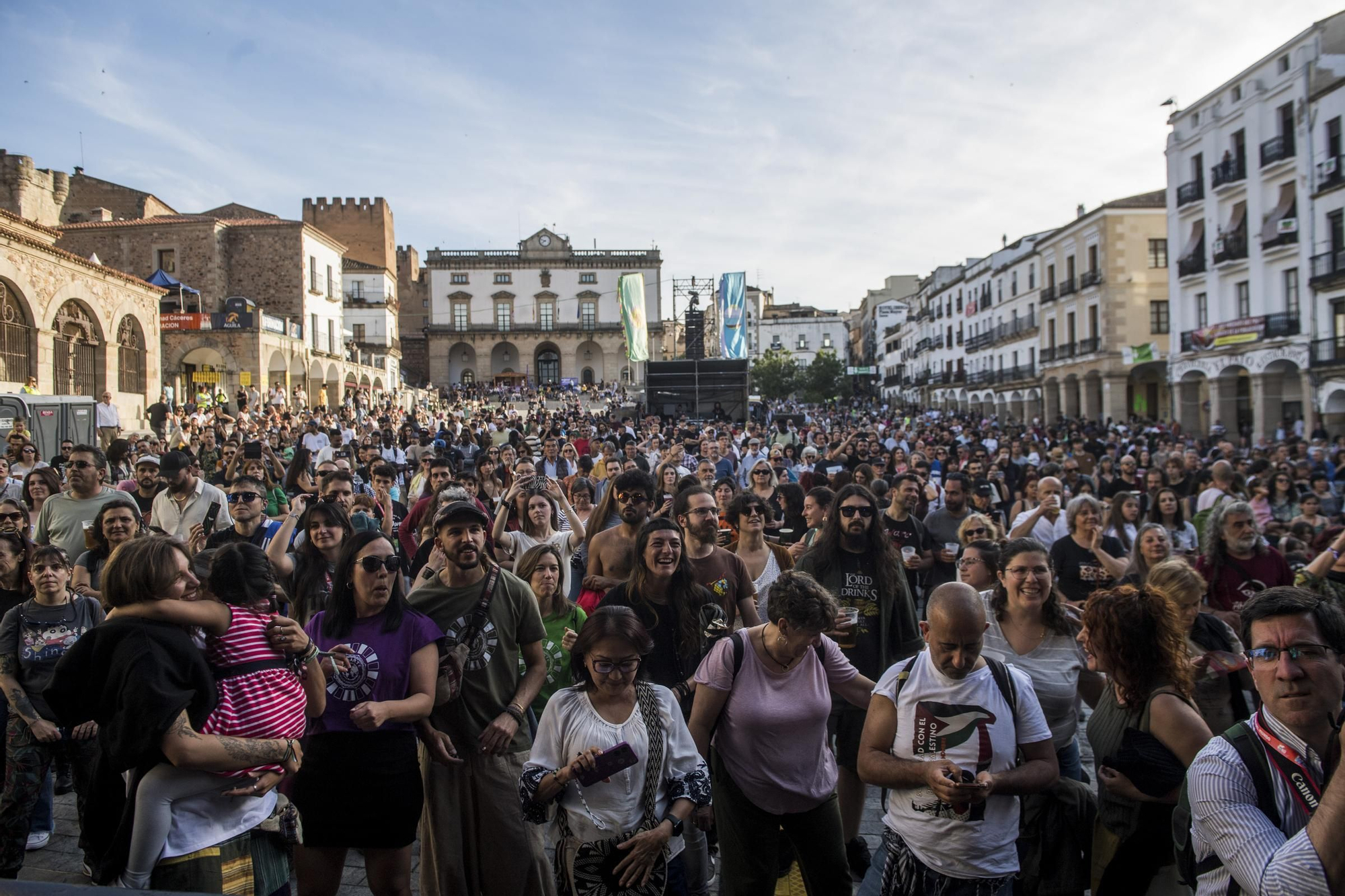 Vive el primer concierto de Womad en Cáceres