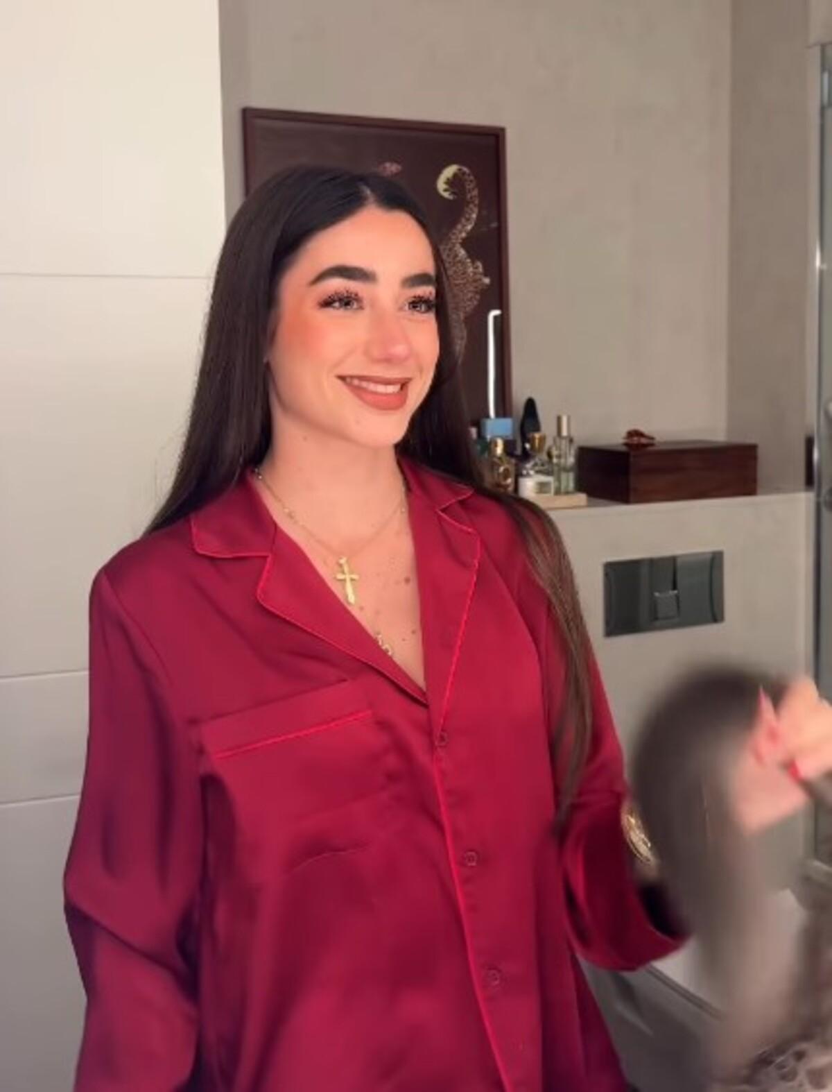 Lola Lolita en un fotograma del vídeo.