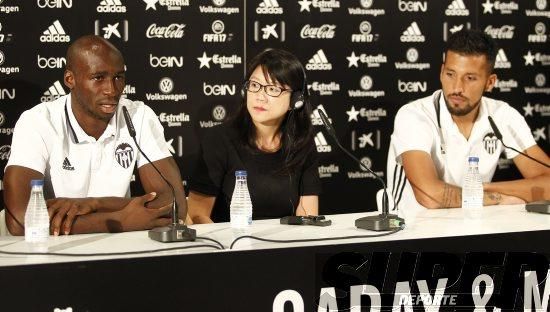 Así ha sido la presentación de Garay y Mangala