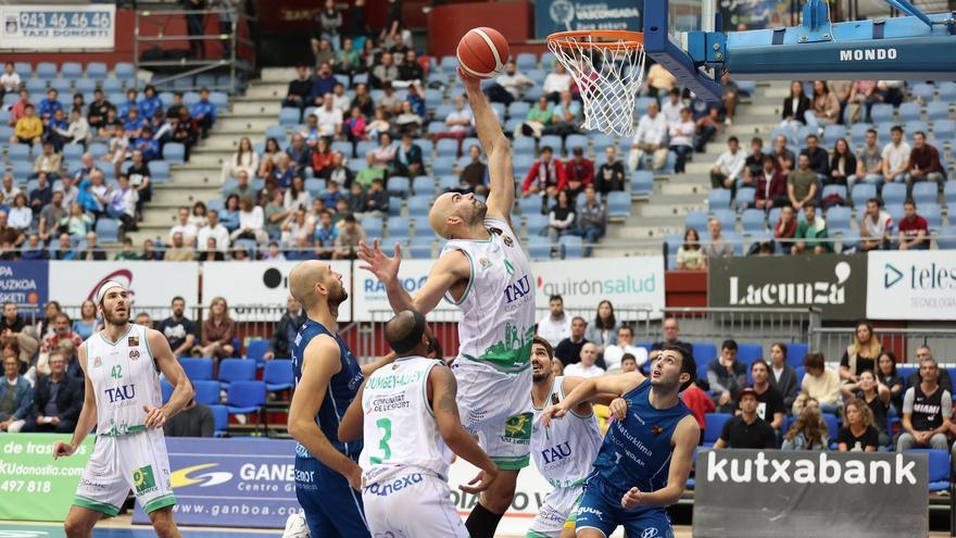 La crónica | Barrida del TAU para apuntarse el primer triunfo del curso ante el Gipuzkoa (48-75)