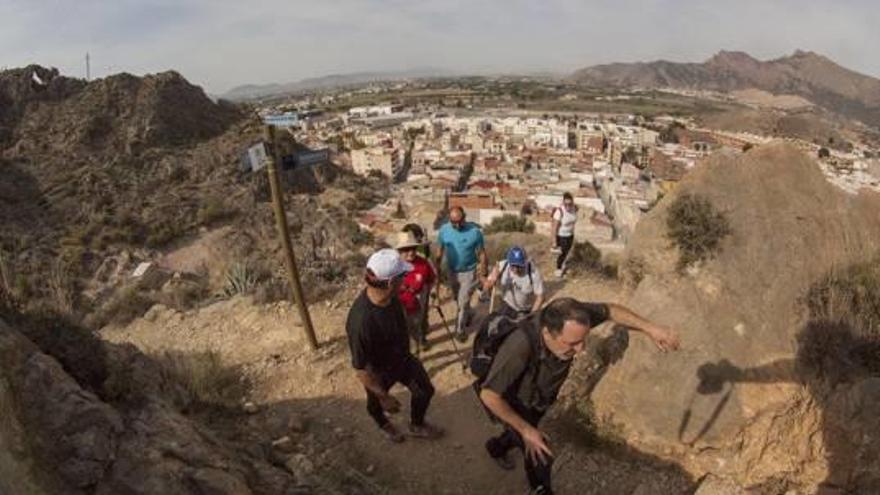 1.200 personas analizan mañana los secretos geológicos de Tabarca