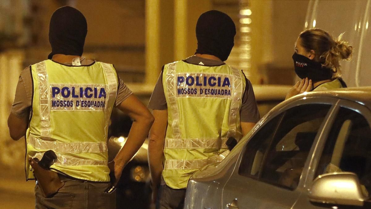 Guàrdia Civil i Policia Nacional denuncien haver estat “marginats” en la investigació dels atemptats.