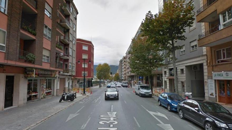 Herido por policontusiones un motorista de 33 años en un accidente en Alcoy