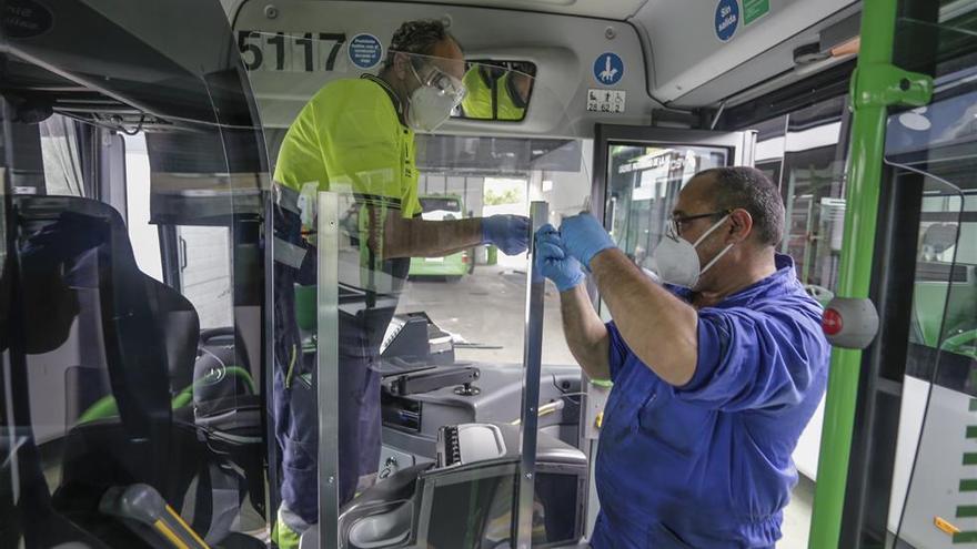 Cáceres corta Cánovas al tráfico pero ve «inasumible» retomar el mercadillo