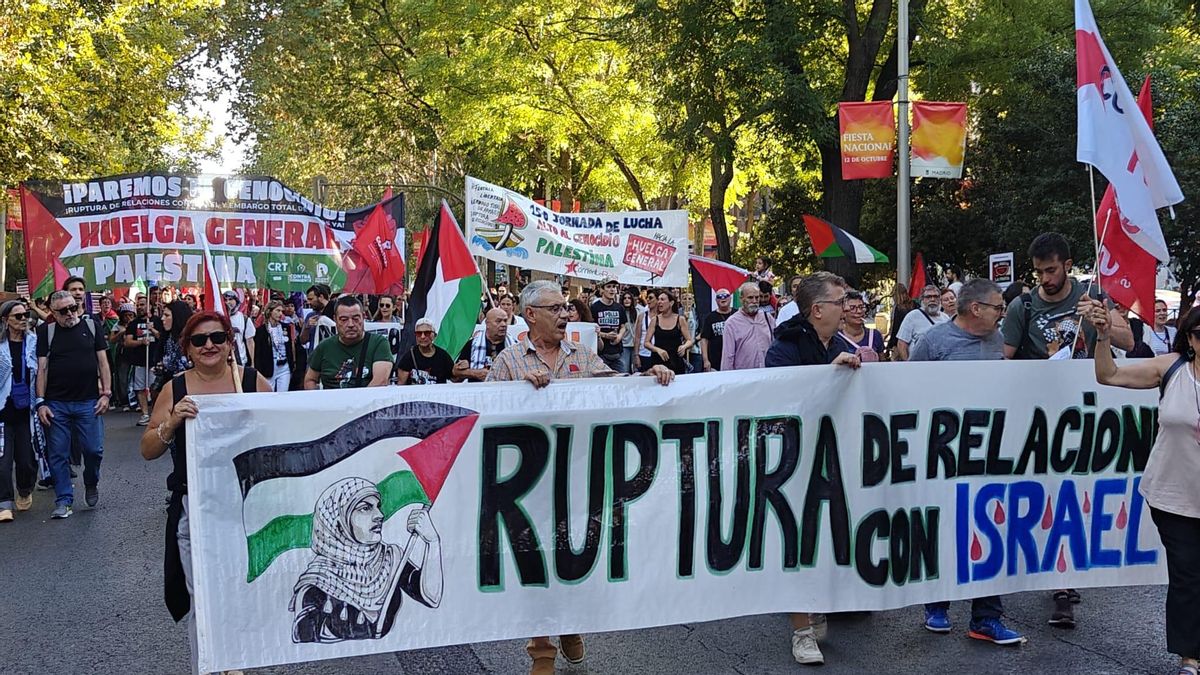 La manifestación por Palestina en Madrid, en directo: miles de personas salen a la calle para pedir el fin de las relaciones con Israel