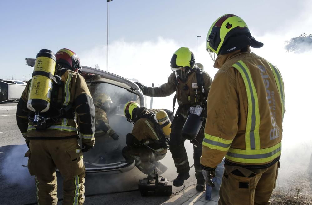 Más de 500 efectivos participan en un simulacro de accidente aéreo