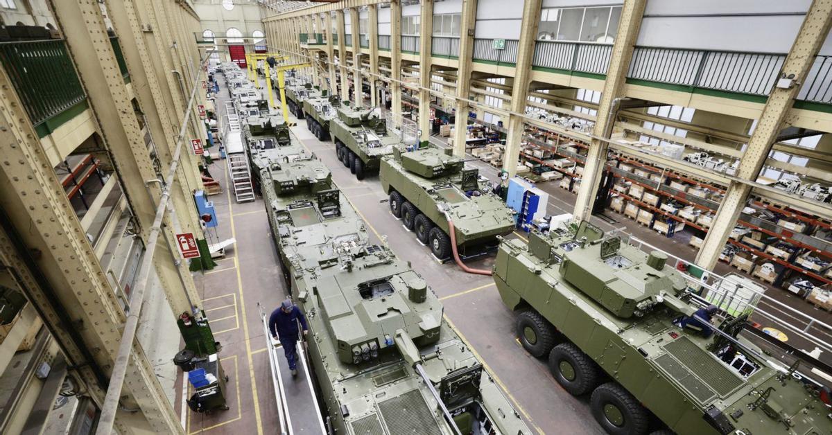 Santa Bárbara ofereix reconvertir fàbriques de cotxes per a tancs