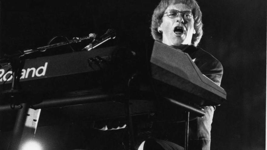 Elton John, durante su concierto de Oviedo, en 1992.