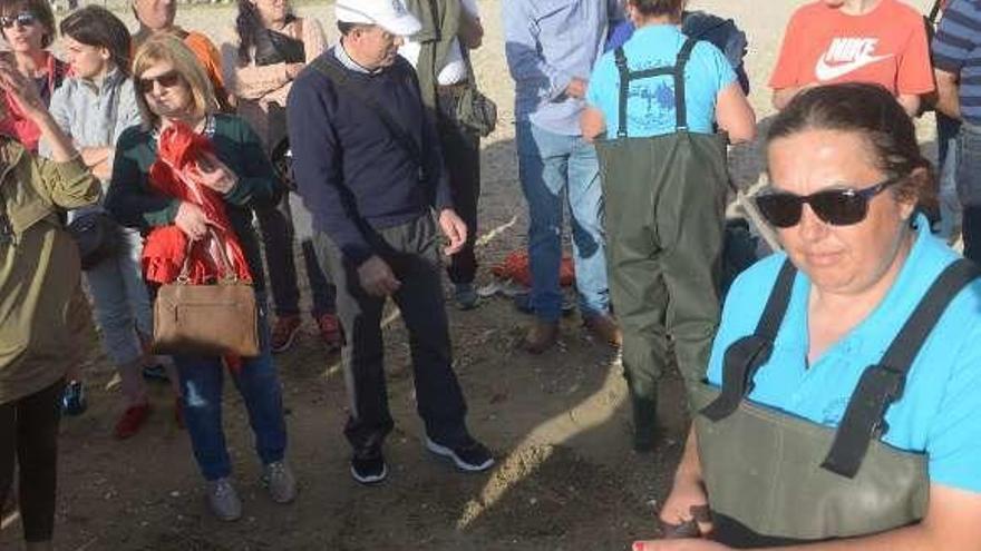 Una actividad a pie de playa de Amarcarril. // Noé Parga