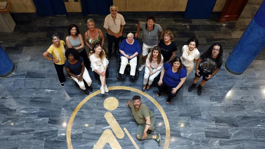 El grupo &#039;El Malecón&#039; de la ONCE estrena su obra en el Teatro Cervantes