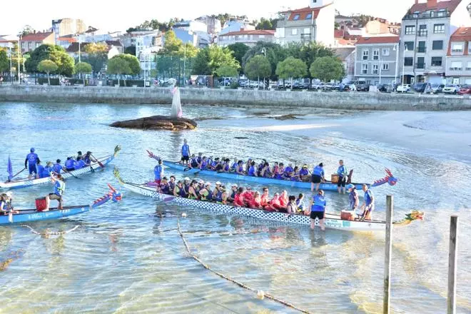 Como en la barca de piedra, pero en barco dragón, desde O Grove a Santiago