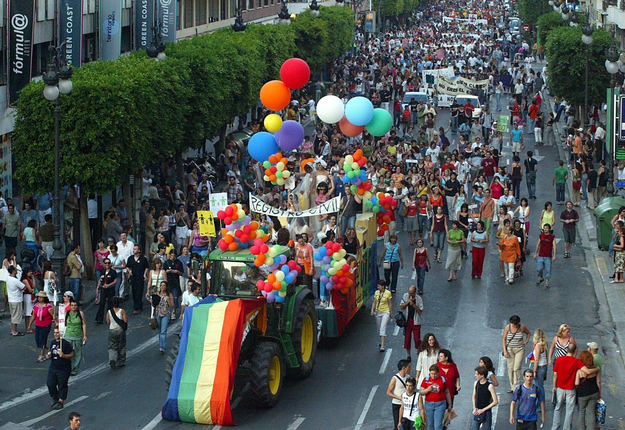 Imágenes del Orgull LGBTI València de 2005
