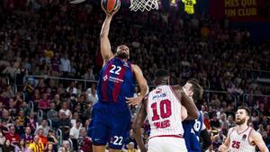 Jabari Parker of FC Barcelona in action during the Turkish Airlines EuroLeague, match played between FC Barcelona and Olympiacos Piraeus at Palau Blaugrana on April 26, 2024 in Barcelona, Spain.