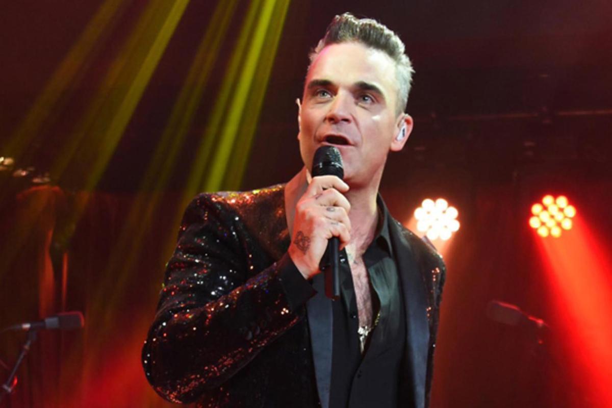 Robbie Williams.