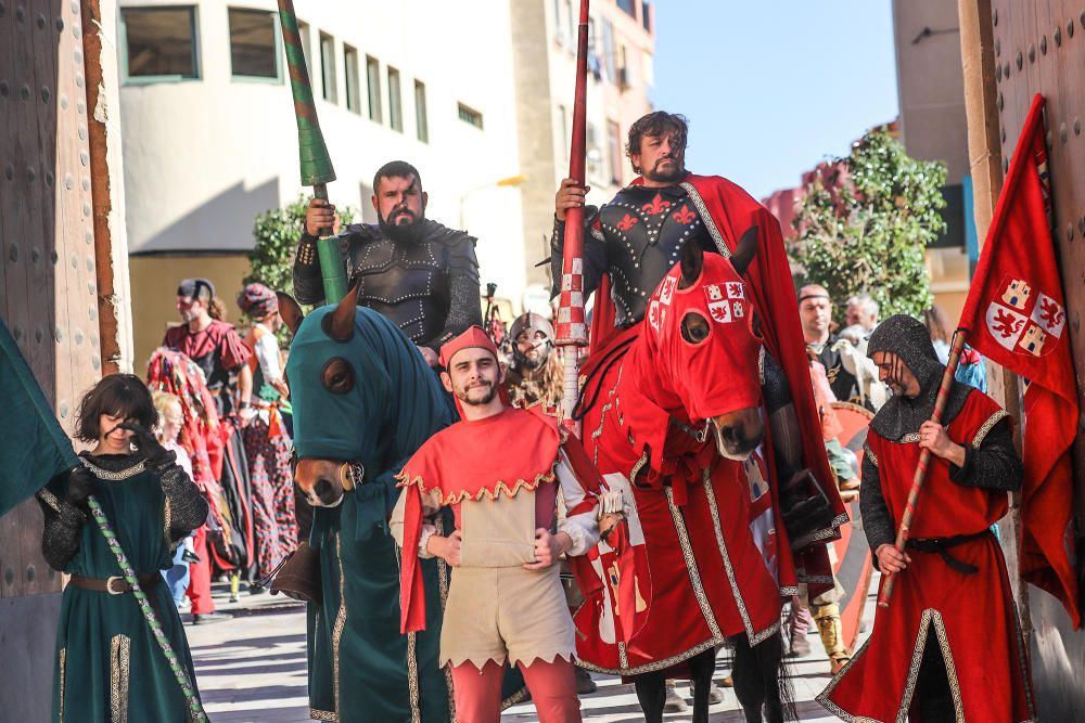 Orihuela rescata su pasado en su tradicional Mercado Medieval