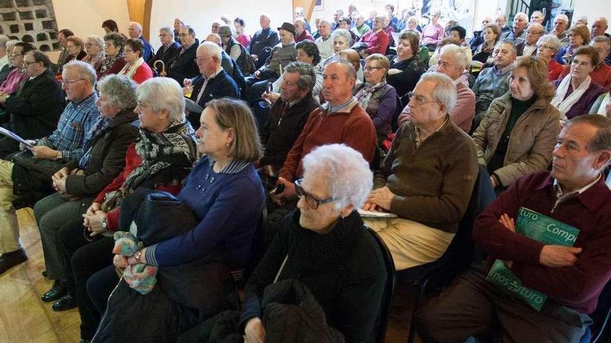 Representantes de asociaciones de jubilados de toda la provincia, ayer en Zamora.