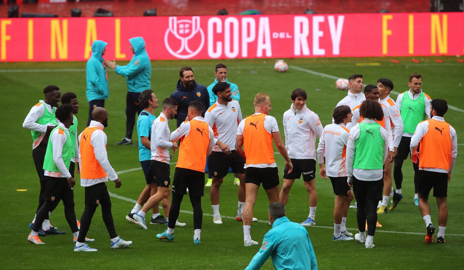 Así ha sido el entrenamiento del Valencia CF en La Cartuja