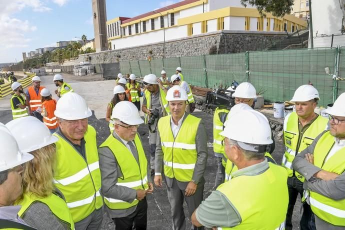 25-09-19 LAS PALMAS DE GRAN CANARIA. AVENIDA BLAS CABRERA FELIPE. LAS PALMAS DE GRAN CANARIA. METROGUAGUA. MetroGuagua en Blas Cabrera Felipe. El alcalde y concejales de la Corporación, realizan un recorrido por el tramo de MetroGuagua del Paseo Blas Cabrera Felipe. Fotos: Juan Castro.  | 25/09/2019 | Fotógrafo: Juan Carlos Castro