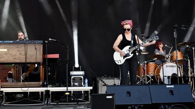 Samantha Fish, sobre el escenario de A Ferrería.   | // RAFA VÁZQUEZ