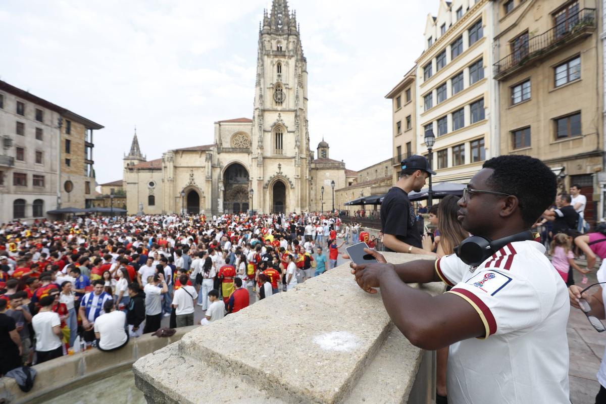 Así se vivió el partido de España contra Francia en Oviedo