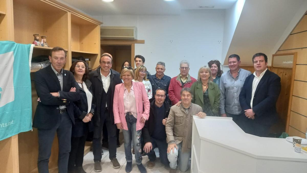 La inauguració de la seu amb Josep Rull, alcaldes i alcaldables.