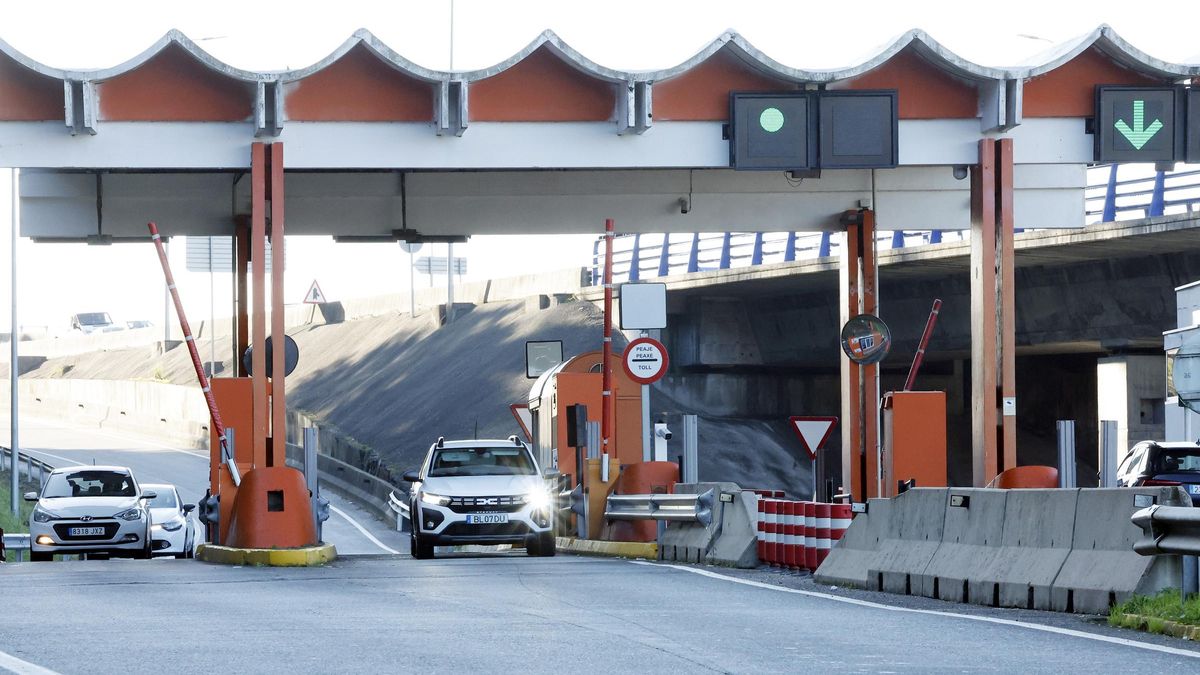 Cabinas de cobro de peaje de la autopista AP-9.