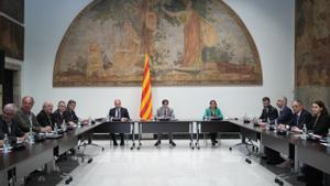 Dibuixos a mà fins a les set del matí