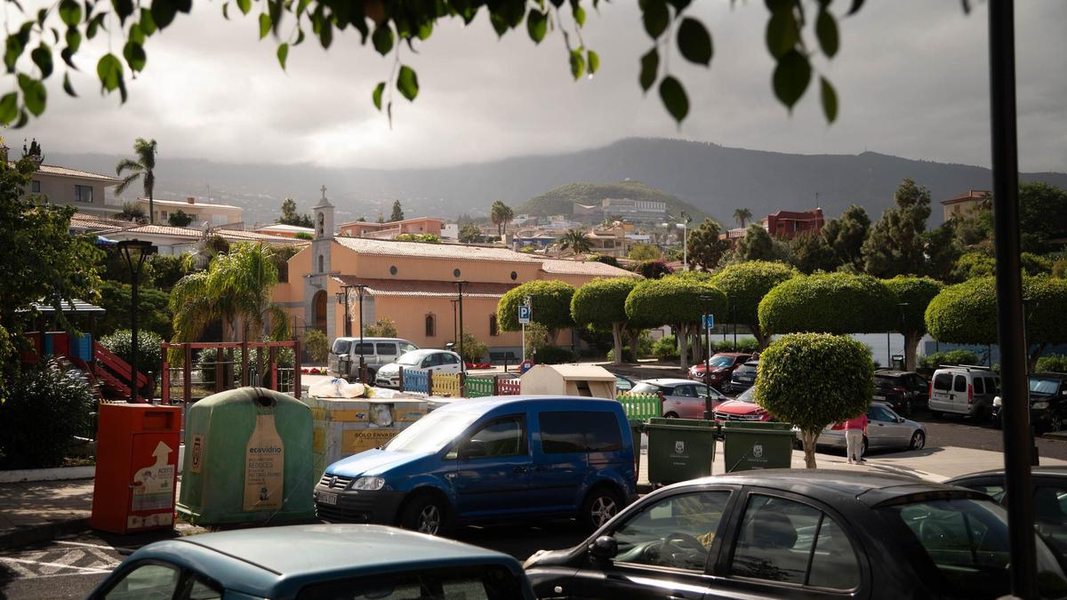 Una de las principales zonas de aparcamiento del barrio