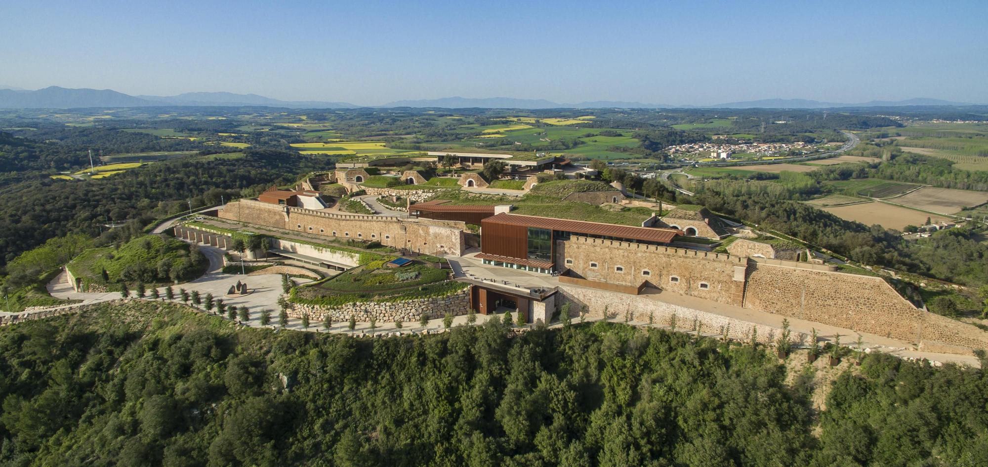 Així serà el macrocomplex dels germans Roca al castell de Sant Julià de Ramis