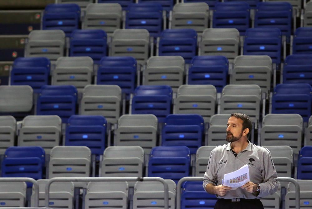 El Unicaja abre su entrenamiento al público