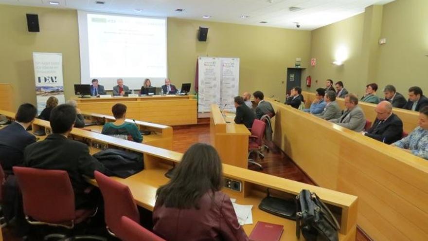 El encuentro empresarial se ha celebrado hoy en el PTA.