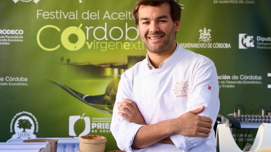 El &#039;influencer&#039; cordobés Santi Food, embajador del aceite de oliva virgen extra