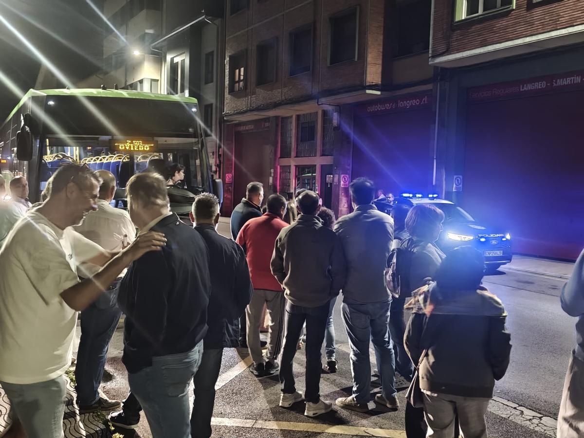 Participantes en la protesta.