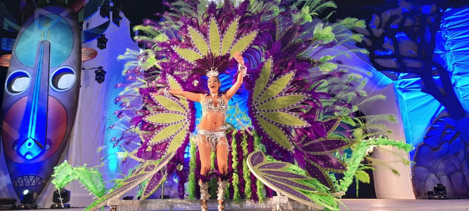 Carnaval de Vinaròs 2023: Los espectaculares trajes de las 30 reinas y el rey