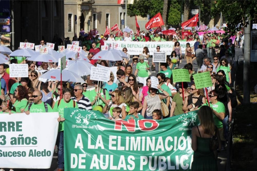 La protesta de educación en Murcia, en imágenes