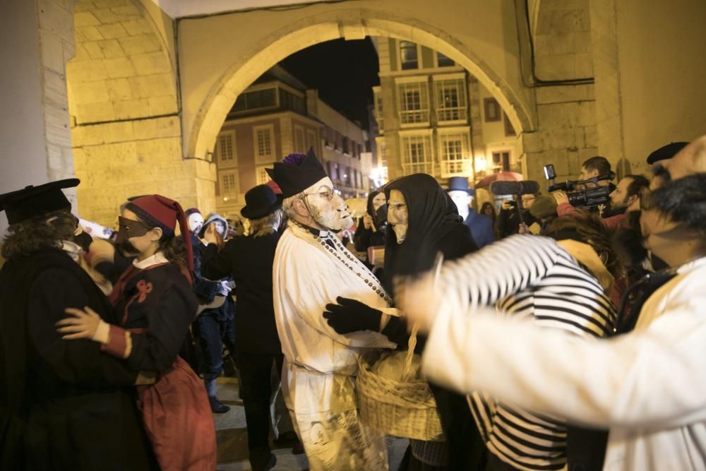 Entierro de la sardina en el Carnaval de Oviedo