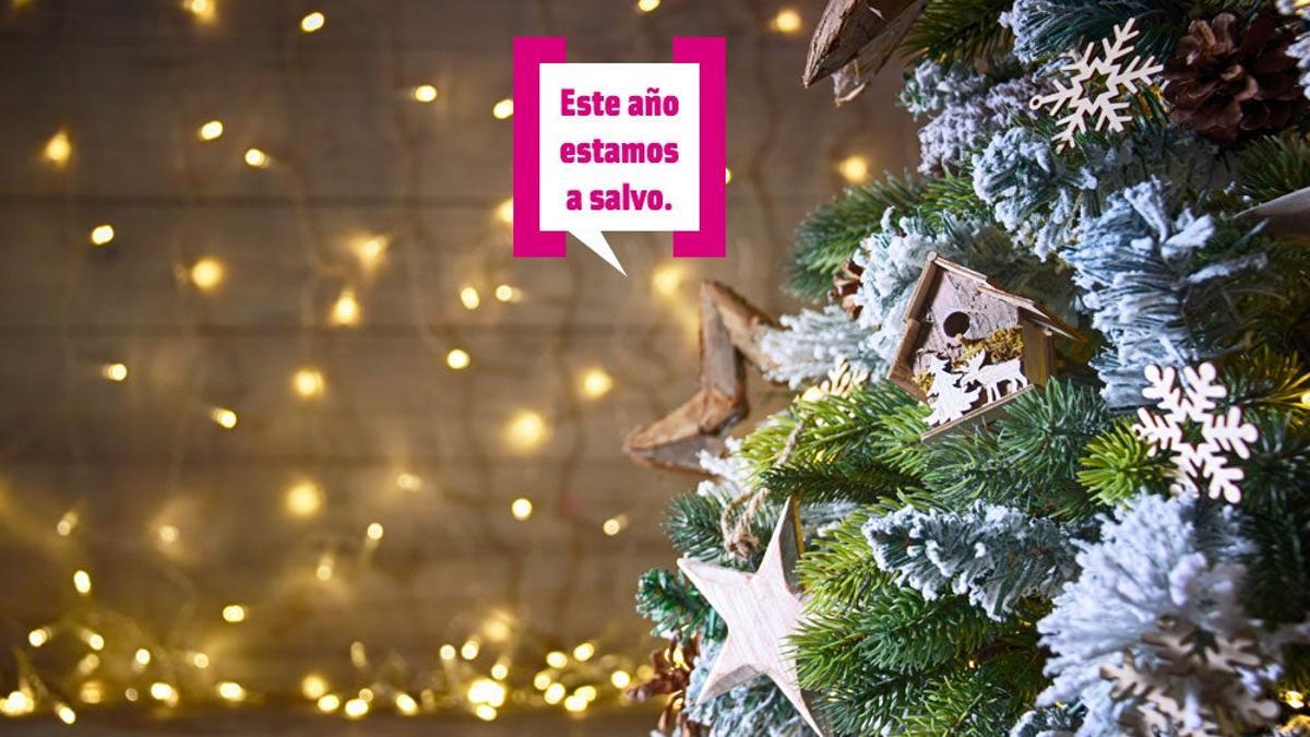 Hemos encontrado el árbol de Navidad a prueba de mascotas (y es GUAU!!)