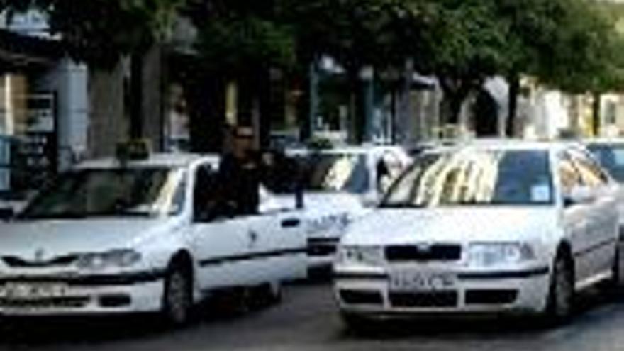 Los precios de los taxis en Badajoz están entre los más elevados del país