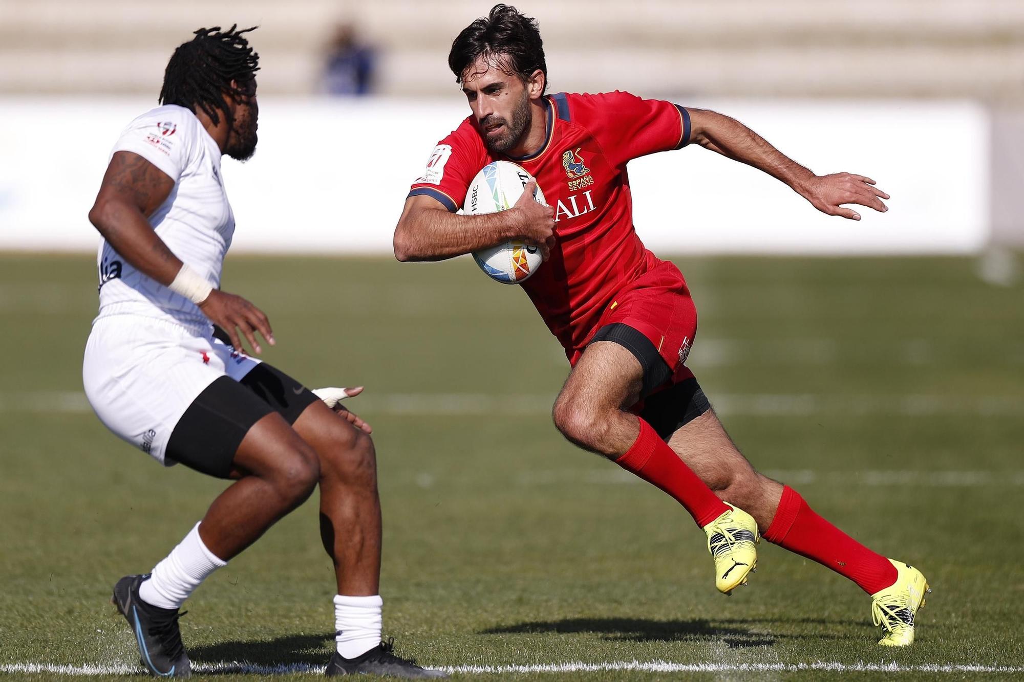 ESPAÑA-EEUU en la primera jornada de las Series Mundiales HSBC de rugby 7 en Málaga