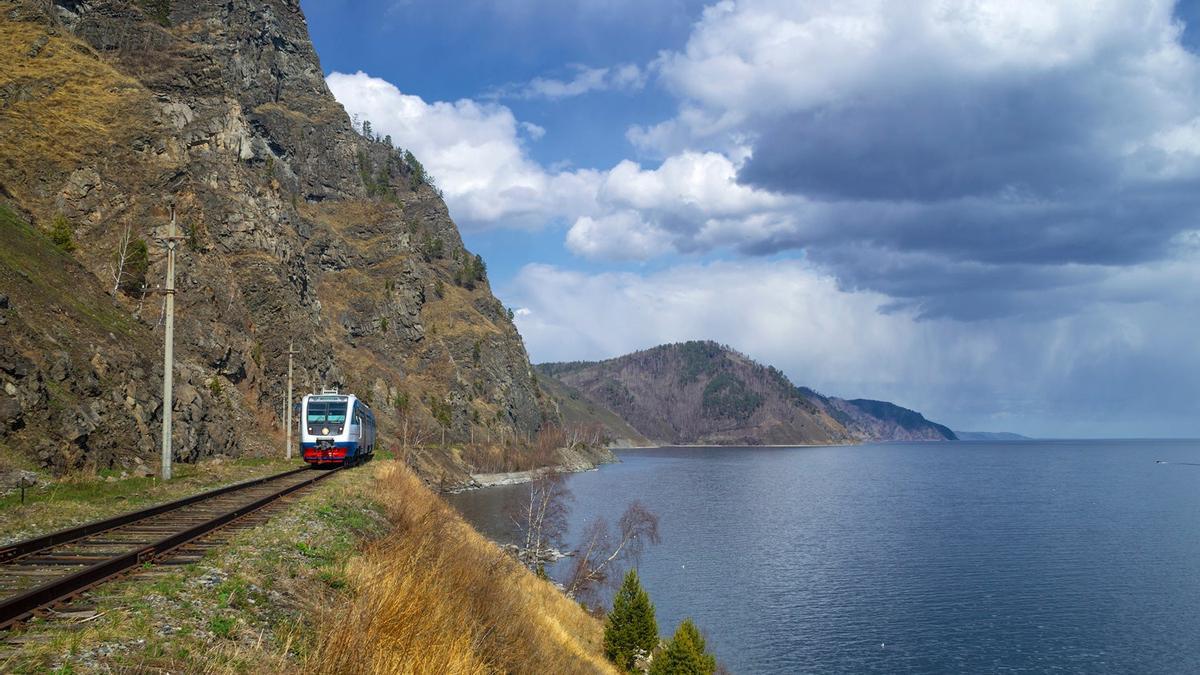 El ferrocarril Transiberiano cumple 100 años