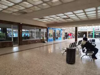 La Asociación Migrante-Obrera critica que el Ayuntamiento de Badajoz no ofrezca alternativa a las personas desalojadas de la estación