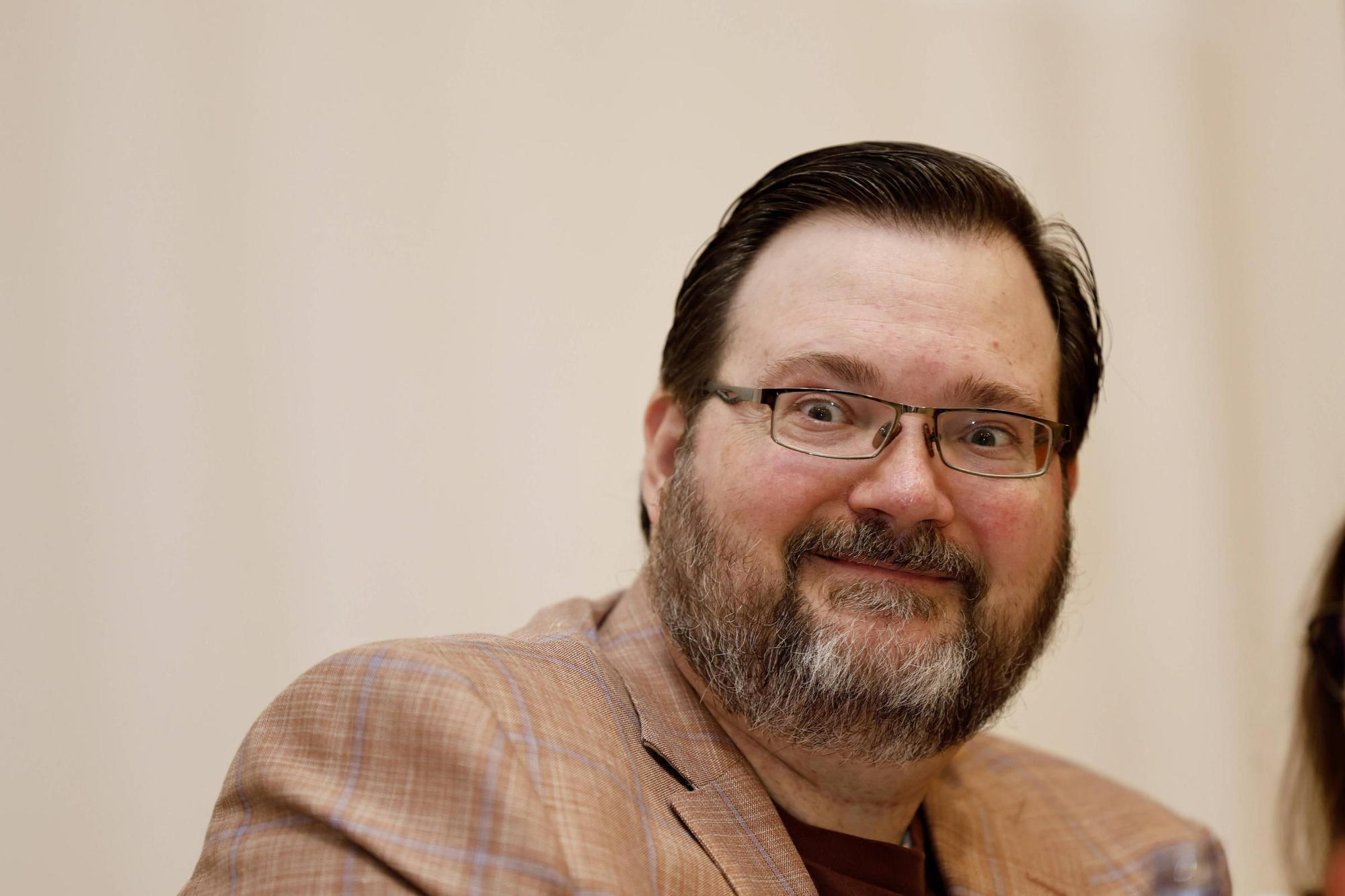 EN IMÁGENES: Brandon Sanderson desata la locura en su segundo día en Avilés