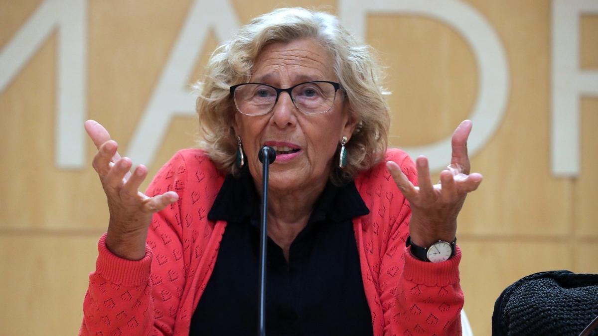 Manuela Carmena en la rueda de prensa en la que ha anunciado que optará a la reelección