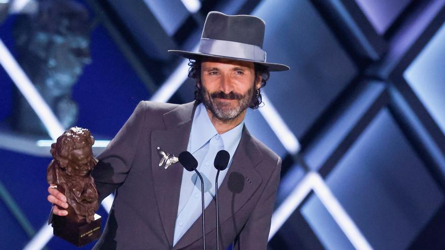 Los Goya premian &#039;Sintiéndolo mucho&#039;, la canción que supuso la vuelta de Joaquín Sabina junto a Leiva