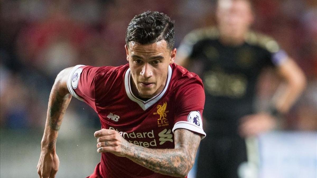 Coutinho reapareció contra el Sevilla